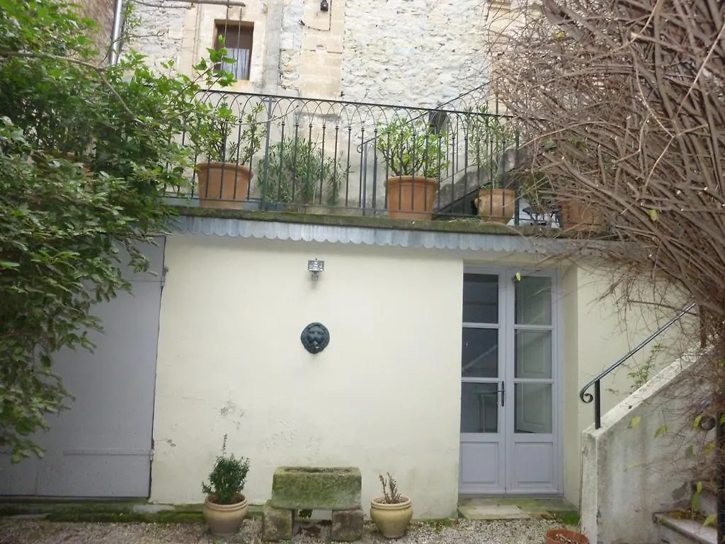 לינה וארוחת בוקר Villeneuve-lès-Avignon Le Cloitre Du Couvent